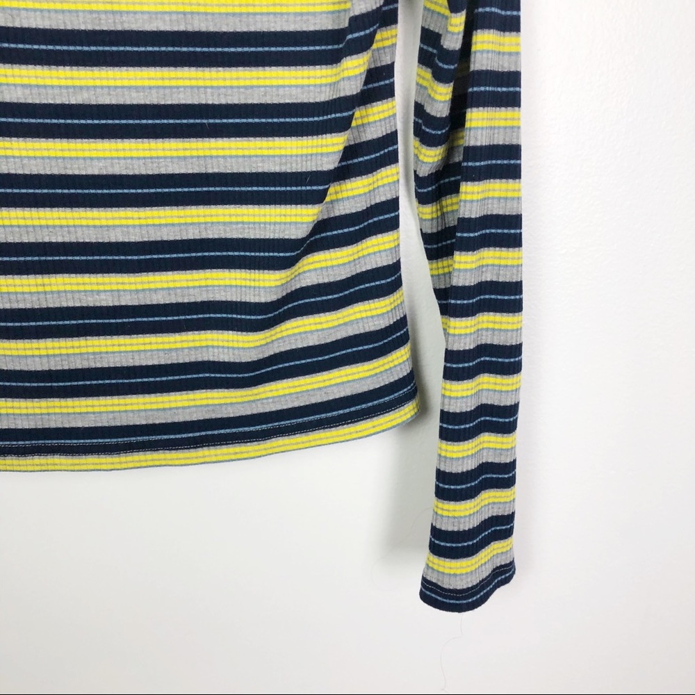 Code X Mode Striped Mock Neck Zip Front Top Size … - image 3